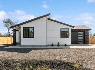 425 Salina Cruz Ave SW, Ocean Shores, WA