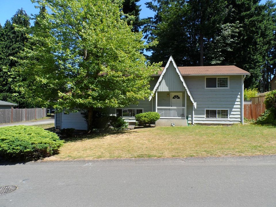 1st image of 2815 Forest View Ct N