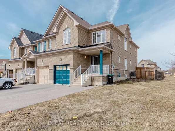 2 Lancaster Ct, Barrie, ON L4M 0G1