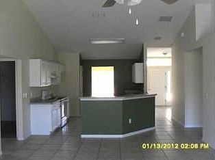 5th image of 3157 SW Dimattia St