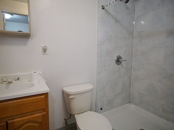 4th image of 43 Rockaway Ave #1