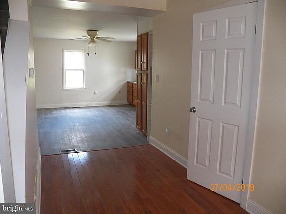 5th image of 1107 Pope Ave