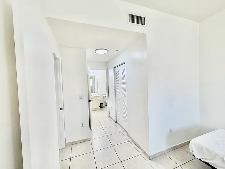 7290 NW 114th Ave #205 — Photo 30
