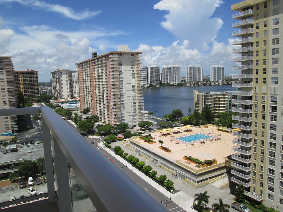 Intracoastal View