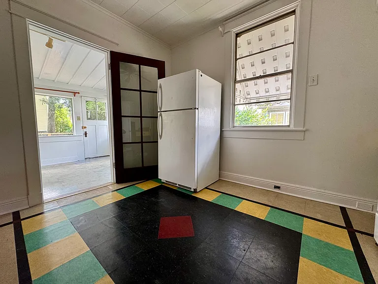 209 Audubon St — Photo 20