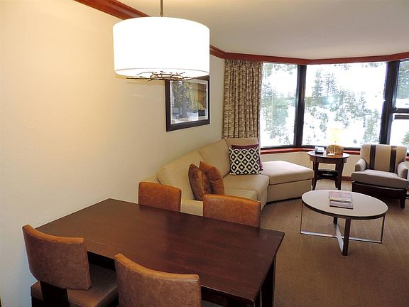 3rd image of 400 Squaw Creek Rd #541-543