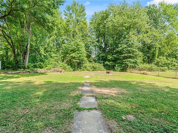 3rd image of 14553 Plum Creek Dr