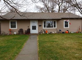 812 S Strevell Ave, Miles City, MT 59301