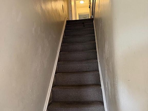4th image of 2124 W 3rd St