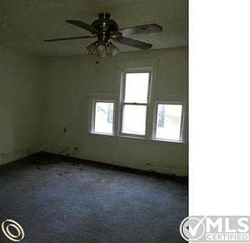 7142568133 Bed Room2.JPG