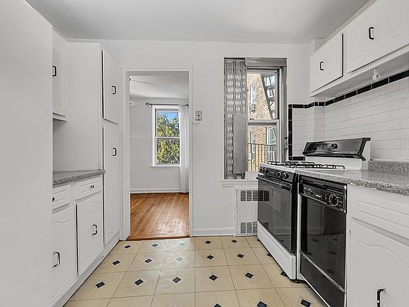 3rd image of 105-25 67th Rd #4A