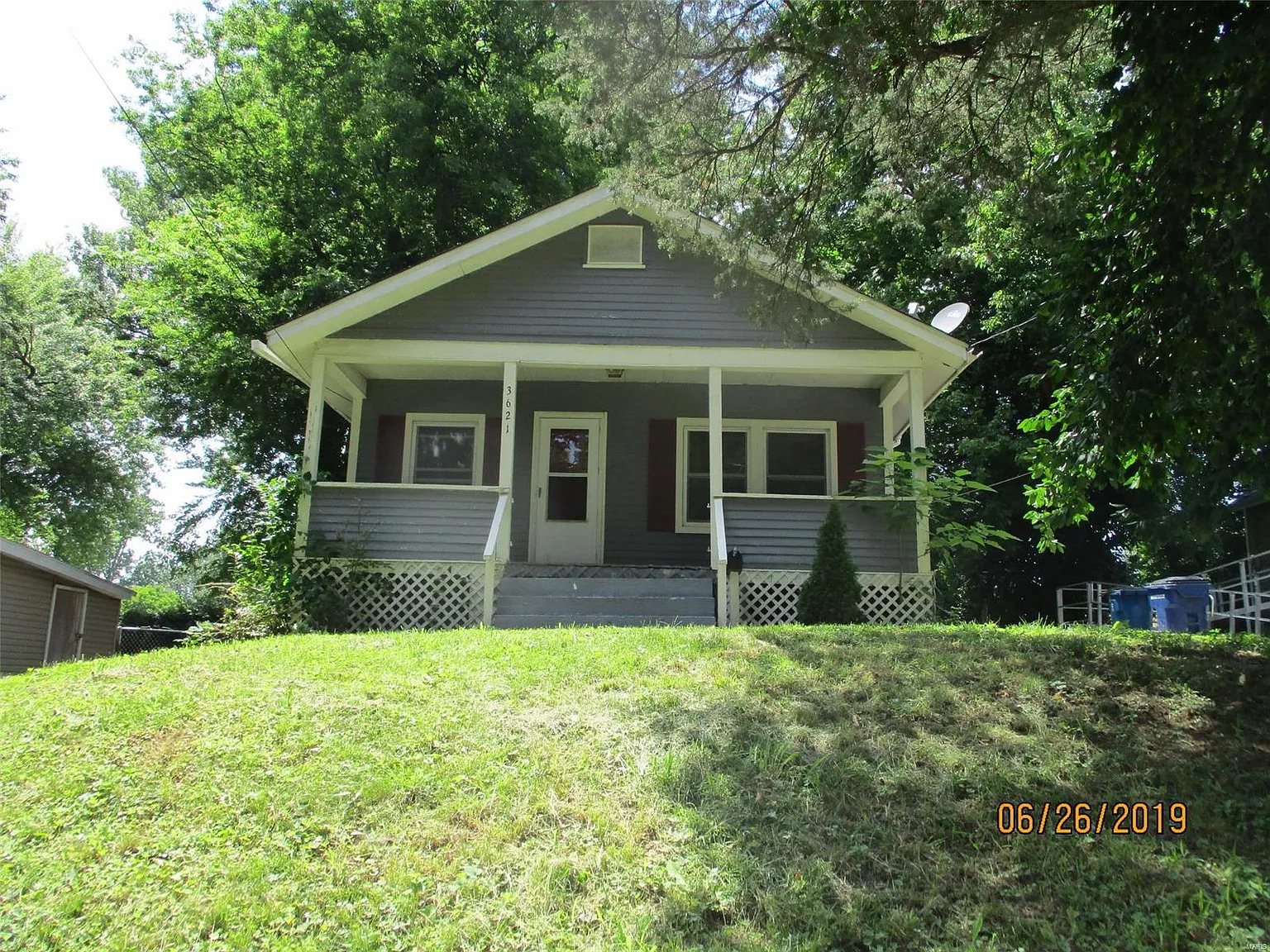 3621 Marvin Ave photo 1
