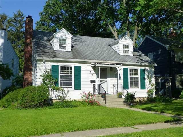 1st image of 301 E University Dr