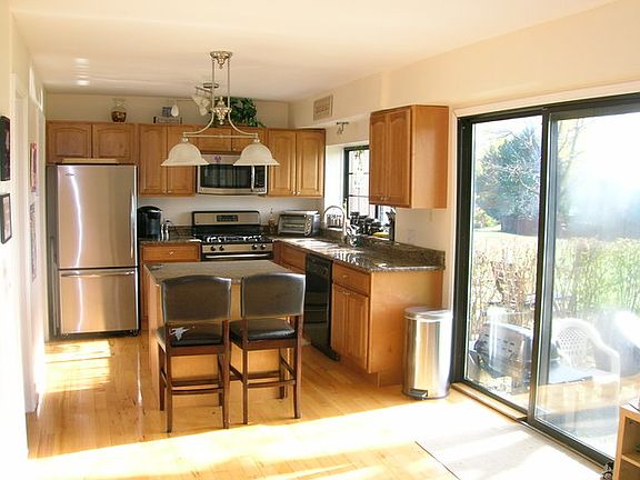 3rd image of 4523 Opal Dr