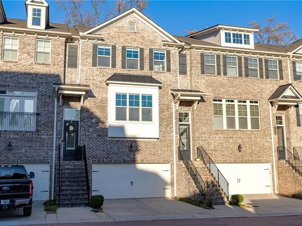 2002 Raven Way, Atlanta, GA 30341