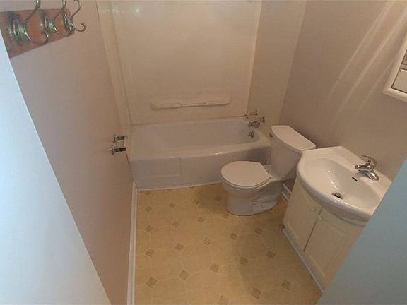 4th image of 1705-1707 N Colorado Ave