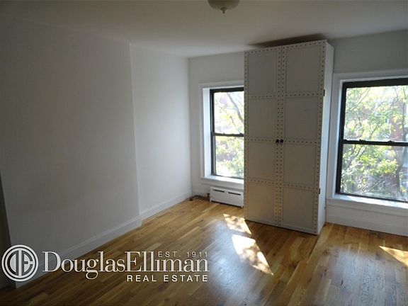 3rd image of 185 Sackett St APT 4