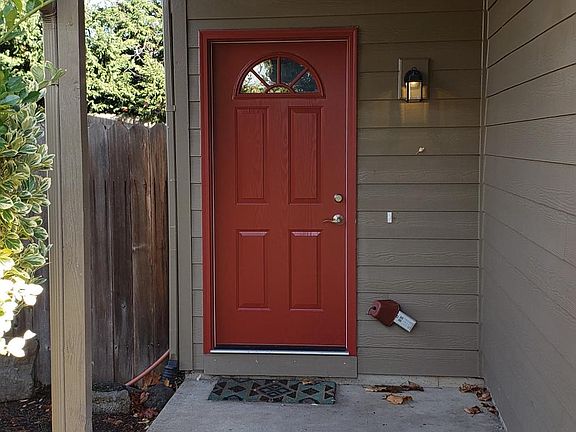 2nd image of 14706 SE 16th Cir