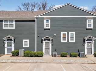 911 W 41st Pl #911, Kansas City, MO 64111