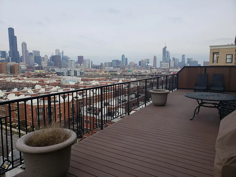 1525 S Sangamon St #802 — Photo 12
