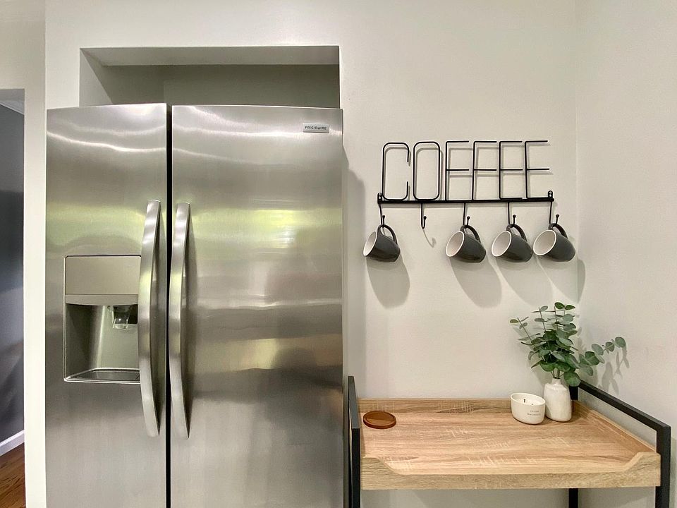 10 Winthrop Ave FLOOR 2, Latham, NY 12110 Zillow