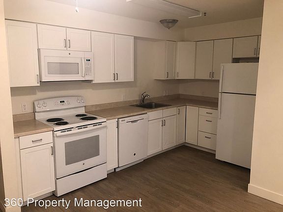 4th image of 31 NW Crosby Ave APT 105