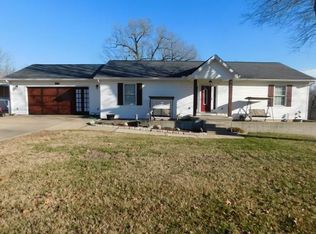 2934 Cottonwood Rd, Harrison, AR 72601