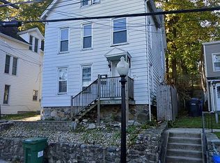8 Foster St, Danbury, CT 06810