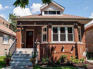 9915 S Charles St, Chicago, IL