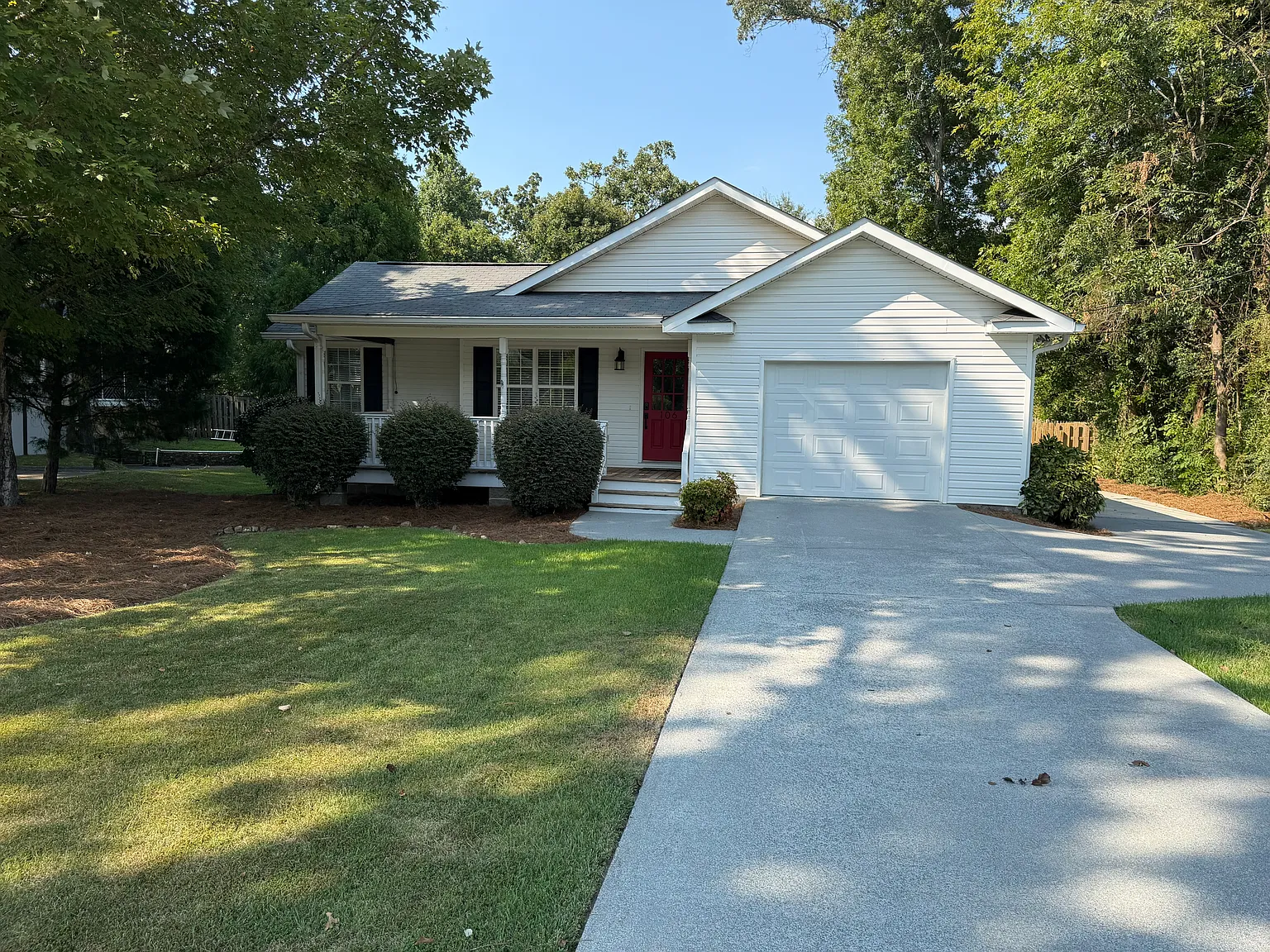 4 bed, 2100 sqft, $2,650 — Photo 1