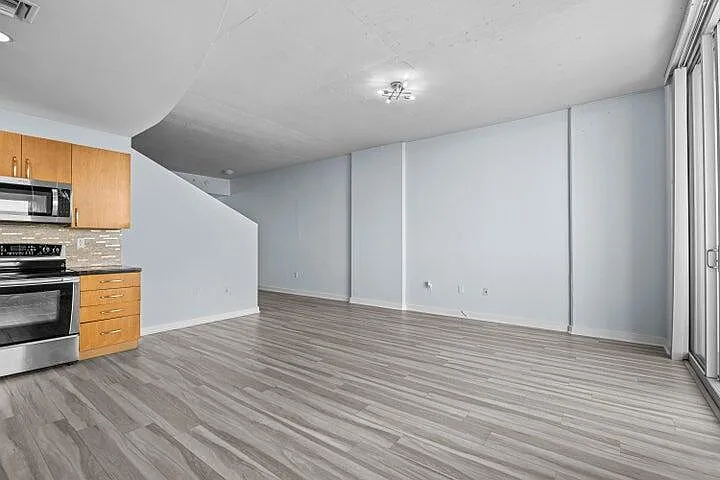 300 S Australian Ave #808 — Photo 13