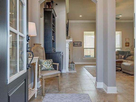 5th image of 4782 Foxtail Palm Dr