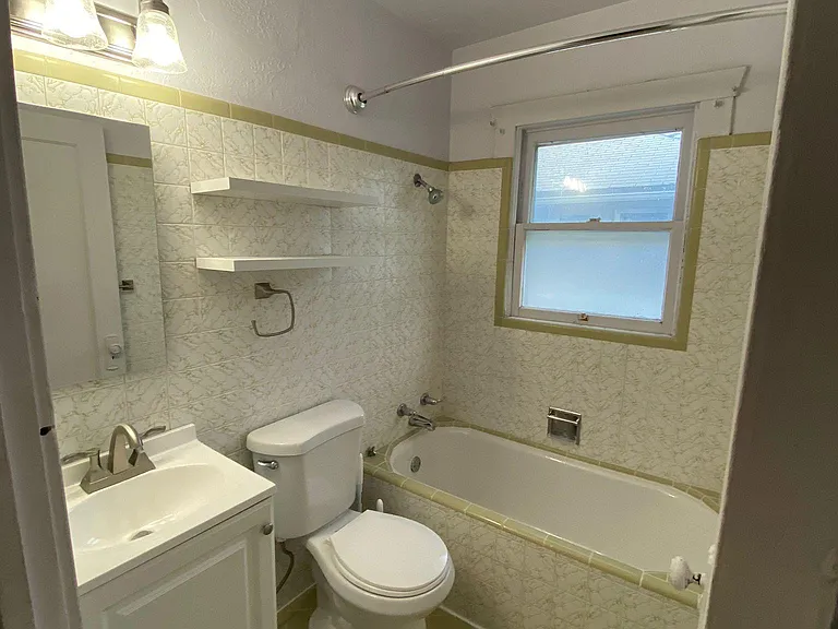 734 S Gudgell Ct — Photo 14