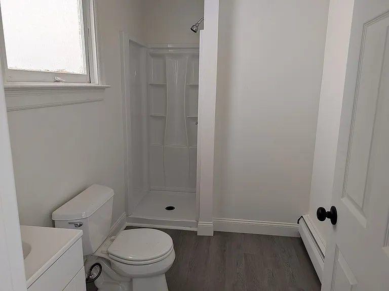 21-23 N Beaver St — Photo 13