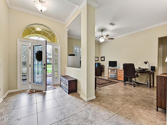 5th image of 1323 AKRON OAKS Drive