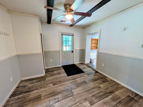 4th image of 2487 Noble Rd