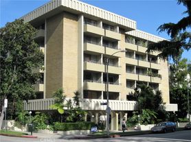 1300 Midvale Ave, Los Angeles, CA
