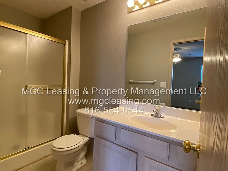 908 Garden Way #914 — Photo 23