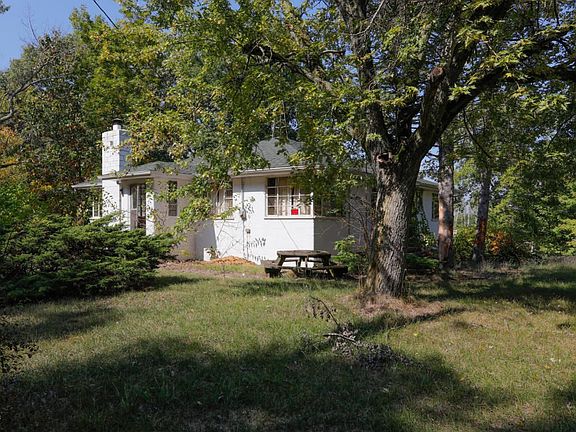 58864 River Heights-102