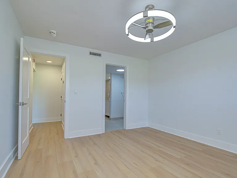 200 Country Club Dr #1505 — Photo 29