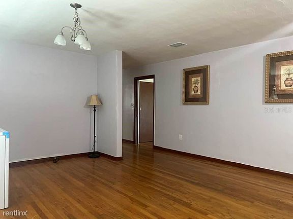 2nd image of 1614R Park Dr