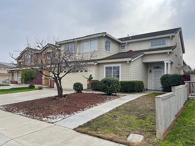Onyx Ave — Photo 9