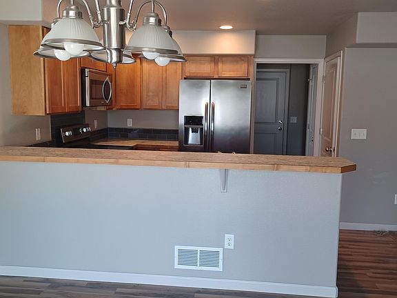 5th image of 3511 Conifer Dr