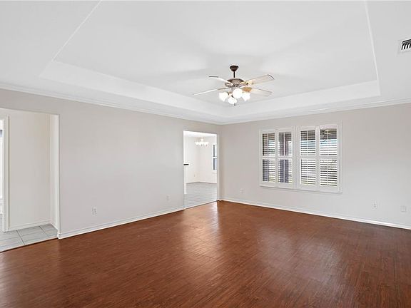 5th image of 4017 River Walk Dr