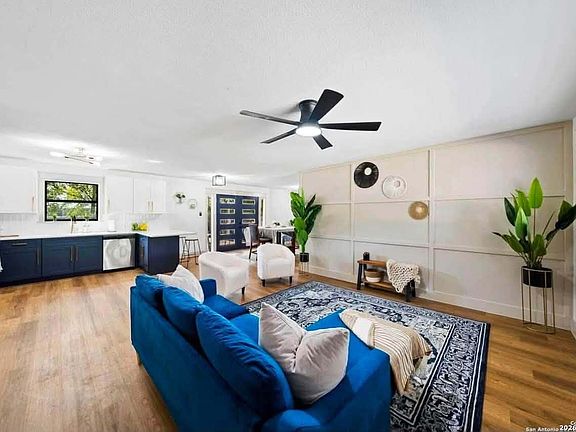 4th image of 741 Perryman St