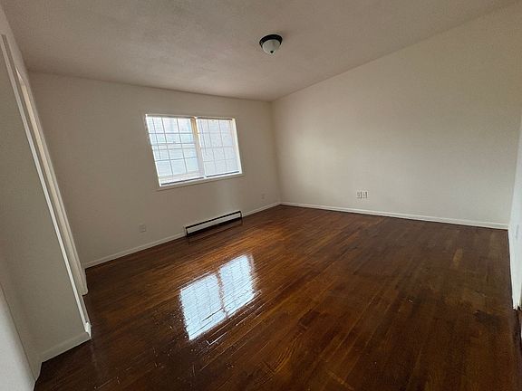 5th image of 2450-2472 Bragg Blvd #C1e7d1269