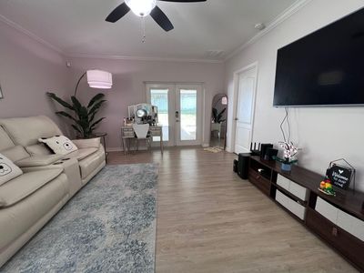 10120 Hawk Storm Ave, Tampa, FL, 33610