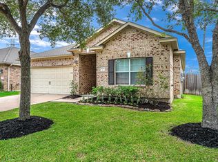 25722 Chapman Falls Dr, Richmond, TX 77406
