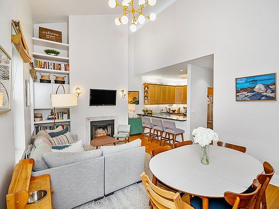 3rd image of 171 Greene Ave #3