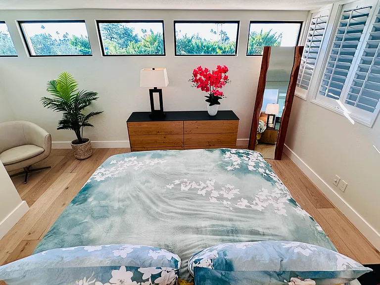 Upstair bedroom